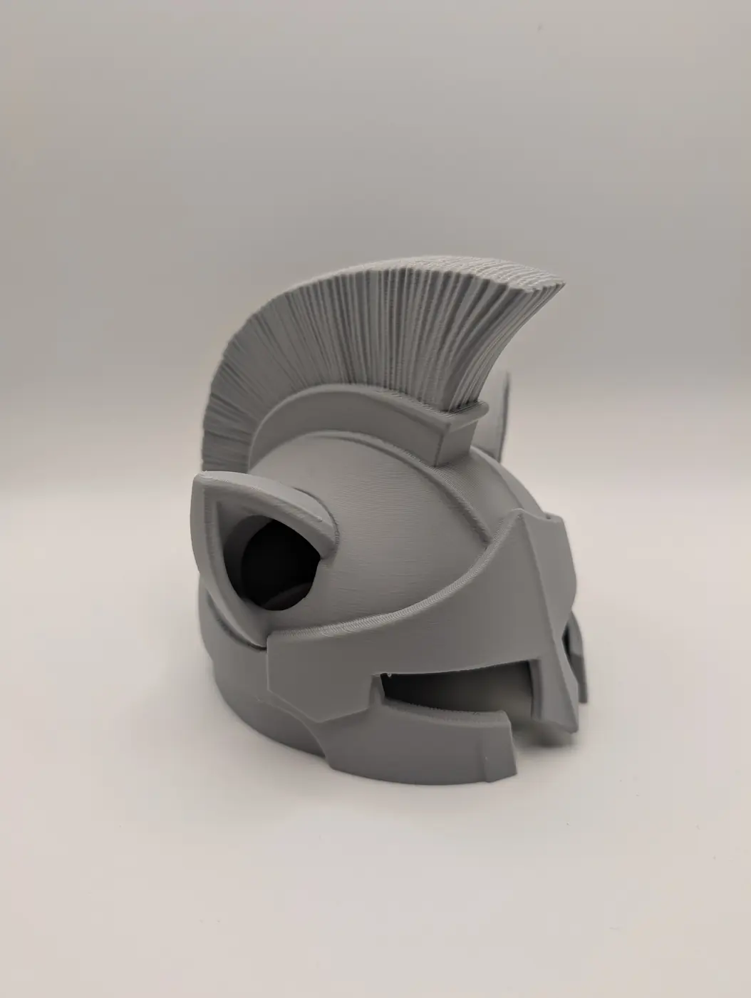 Capacete espartano para gato