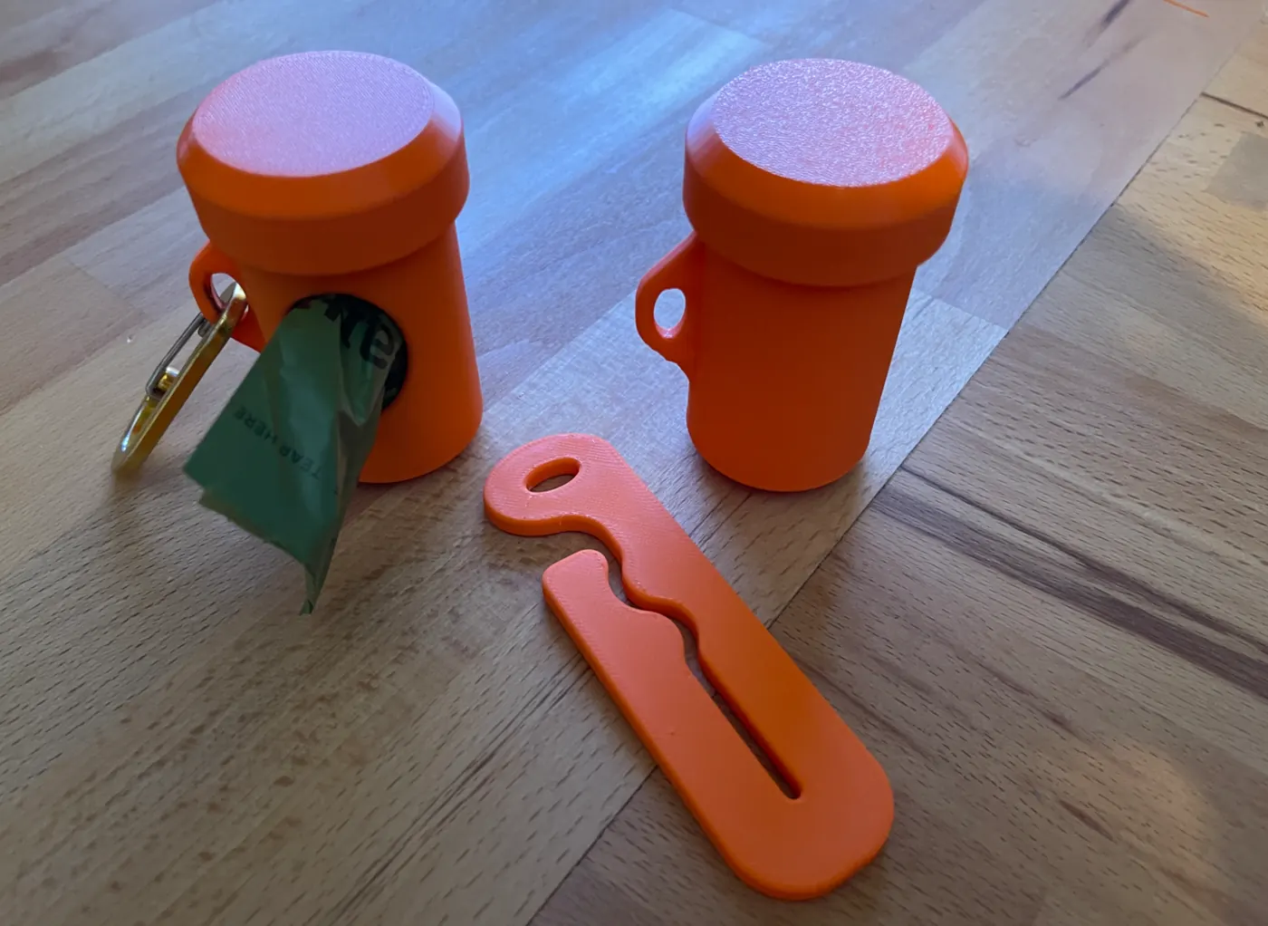 Dispenser de saquinhos para o passeio